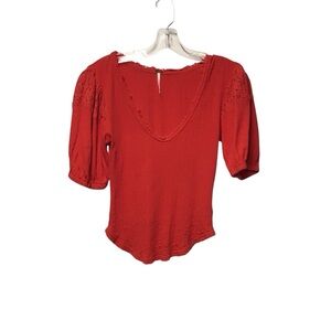 Free People St James Red Crochet Lace Inset Raw Edge Puff Sleeve Top Size Medium